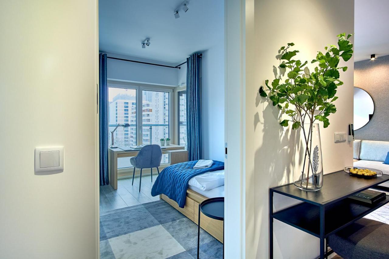 Apartment Mennica By P&o Serviced