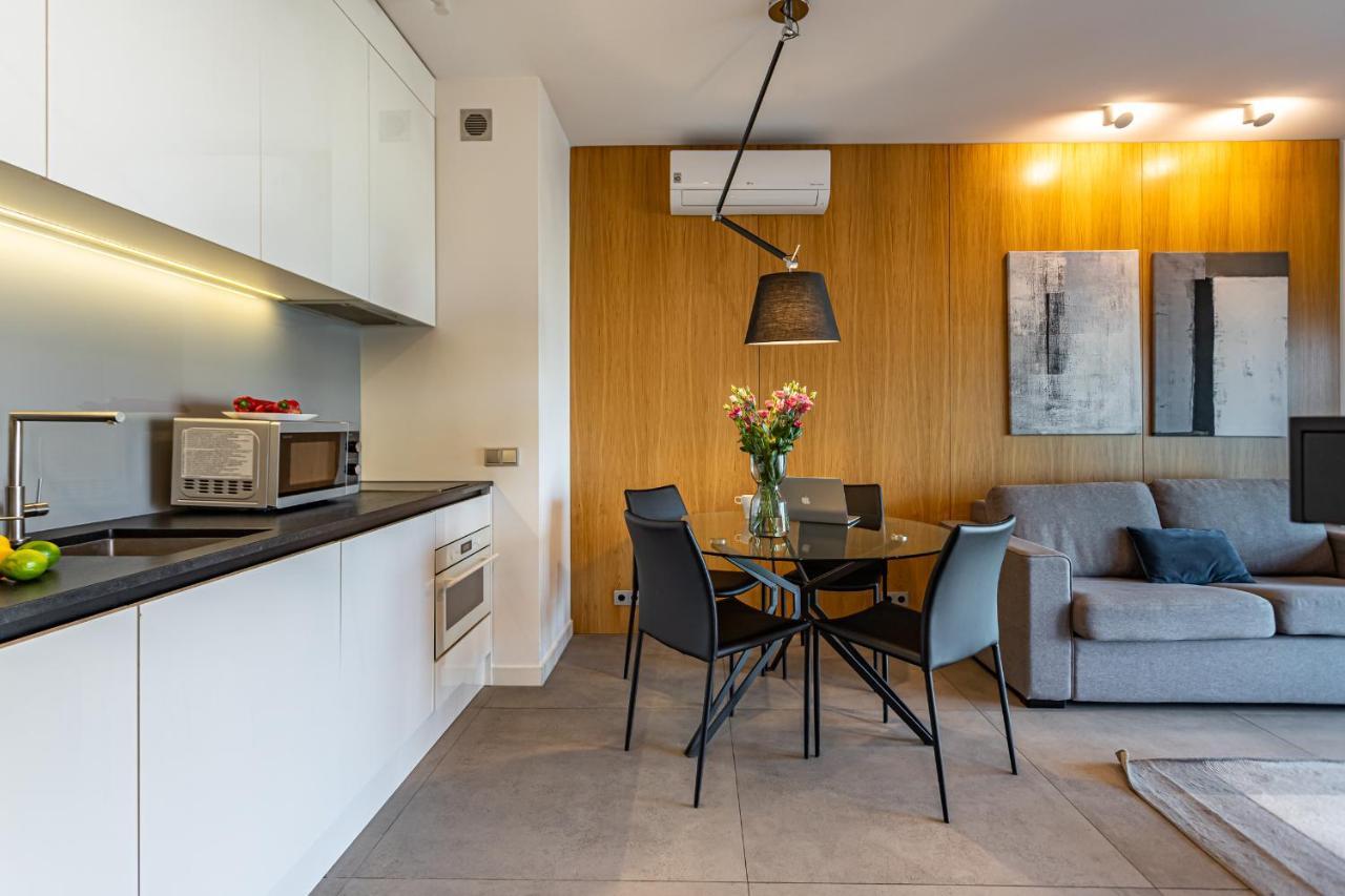 Apartment Mennica By P&o Serviced Warsaw