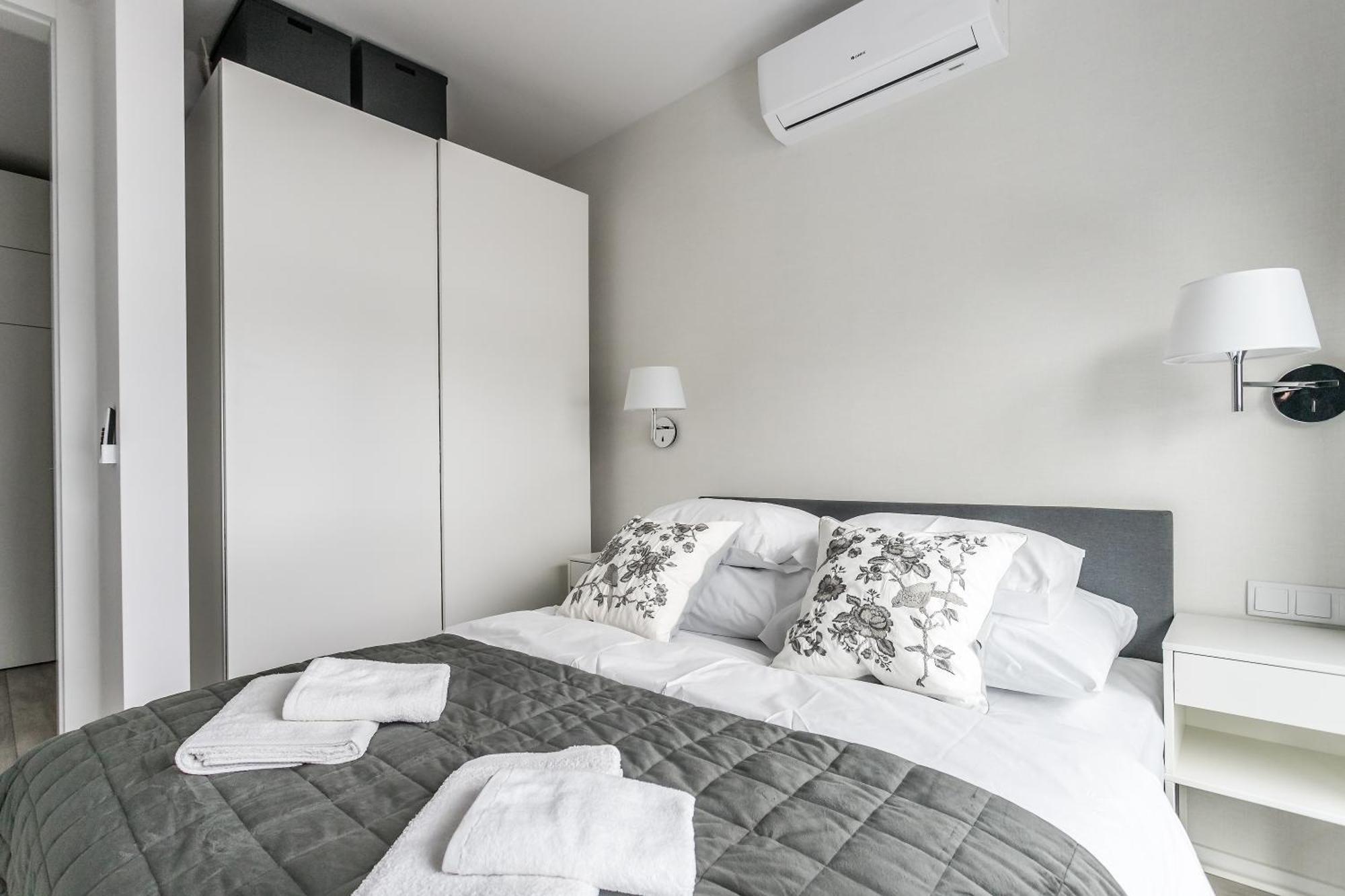 Mennica By P&o Serviced Apartment
